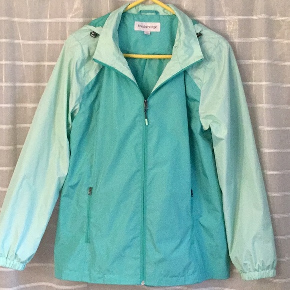 breckenridge Jackets & Blazers - Rain/wind jacket